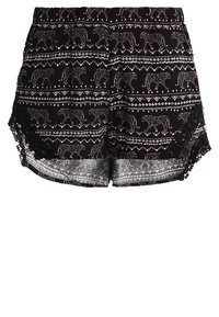 Shorts noirs ornés d'un motif éléphant blanc avec des designs géométriques ; une bordure en dentelle le long de l'ourlet ajoute de la texture et du détail. Taille élastique.