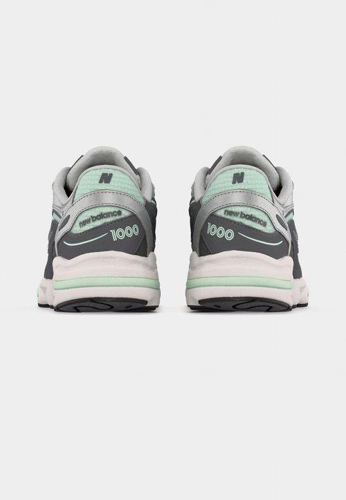 New Balance M1000 UNISEX - Trainers - cosmic jade/metallic silver-coloured — photo 4