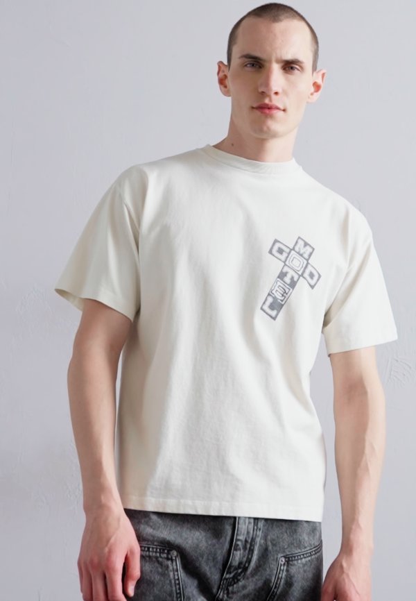 FADED TOWN TEE - Print T-shirt3