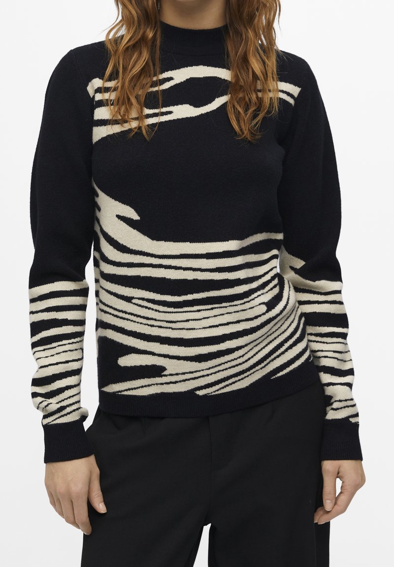 Object Sweter