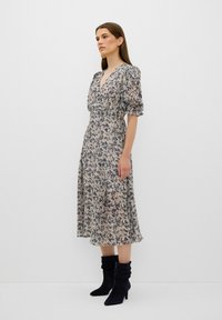 adL SLEEVE DETAILED  - Vestido informal - printed navy blue