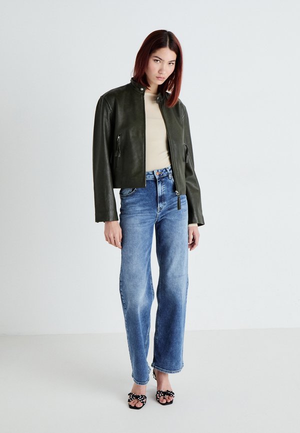 DANICA  - Wide Leg - nevino wash3