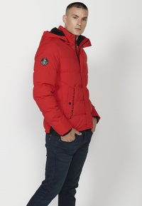 Koroshi PADDED  - Zimska jakna - rojo red