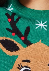 ONLY Stickad tröja - green