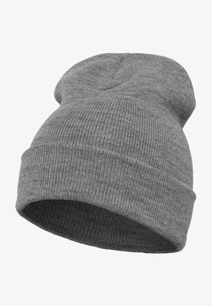 Sivá pletená čiapka s mäkkou textúrou, s vyhrnutým lemom a tesným strihom. Vhodná do chladnejšieho počasia.
