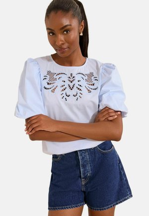 Lipsy, REGULAR FIT - PUFF SLEEVE CUTWORK DETAIL TOP . - Blouse - light blue