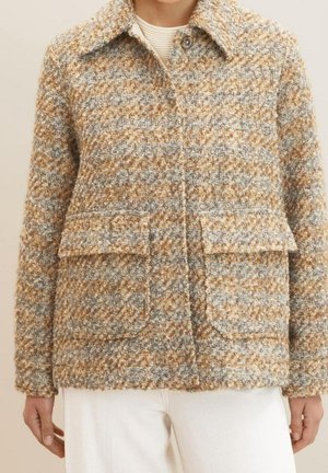 Lichte jas - light brown