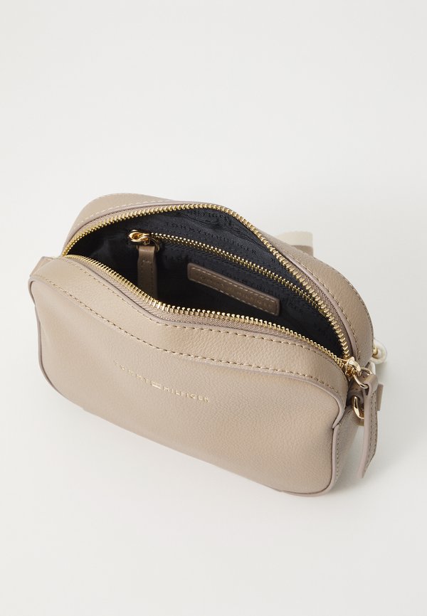 LOGOTAPE CAMERA BAG - Cross body bag - coastal taupe3