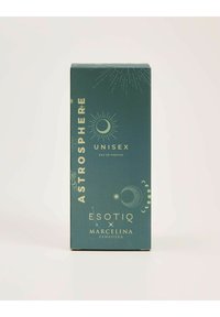 Zielone pudełko perfum z złotymi geometrycznymi wzorami nieba i tekstem: "ASTROSPHERE UNISEX EAU DE PARFUM ÉSOTIQ x MARCELINA ZAWADZKA."