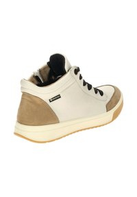 High-top sneaker with a white leather upper and tan suede accents. Features black laces and a rubber sole with a textured finish.