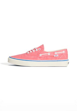 Vans, AUTHENTIC - Bootsschuh - medium red