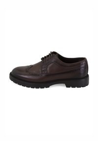 Braune Leder-Brogue-Schuhe mit durchbrochenen Details, Schnürung, runder Spitze und einer robusten schwarzen Gummisohle.
