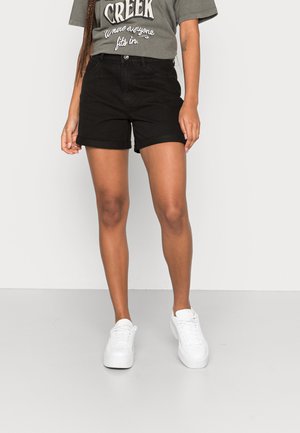 ONLLEGA LIFE MOM BOX - Shorts vaqueros - black denim