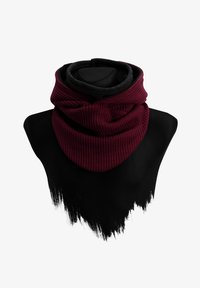 Unselected, bordeaux