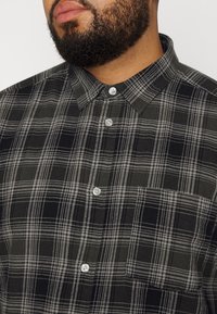Only & Sons ONSLUCA LIFE TWILL CHECK - Camisa - peat