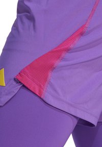 adidas Performance Shorts - lila