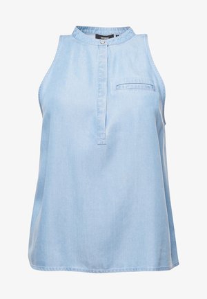 Lichtblauw mouwloos denimtopje met hoge kraag, knopenlijst aan de voorkant en een klein borstzakje aan de linkerkant.