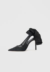 Ausgewählt, black
