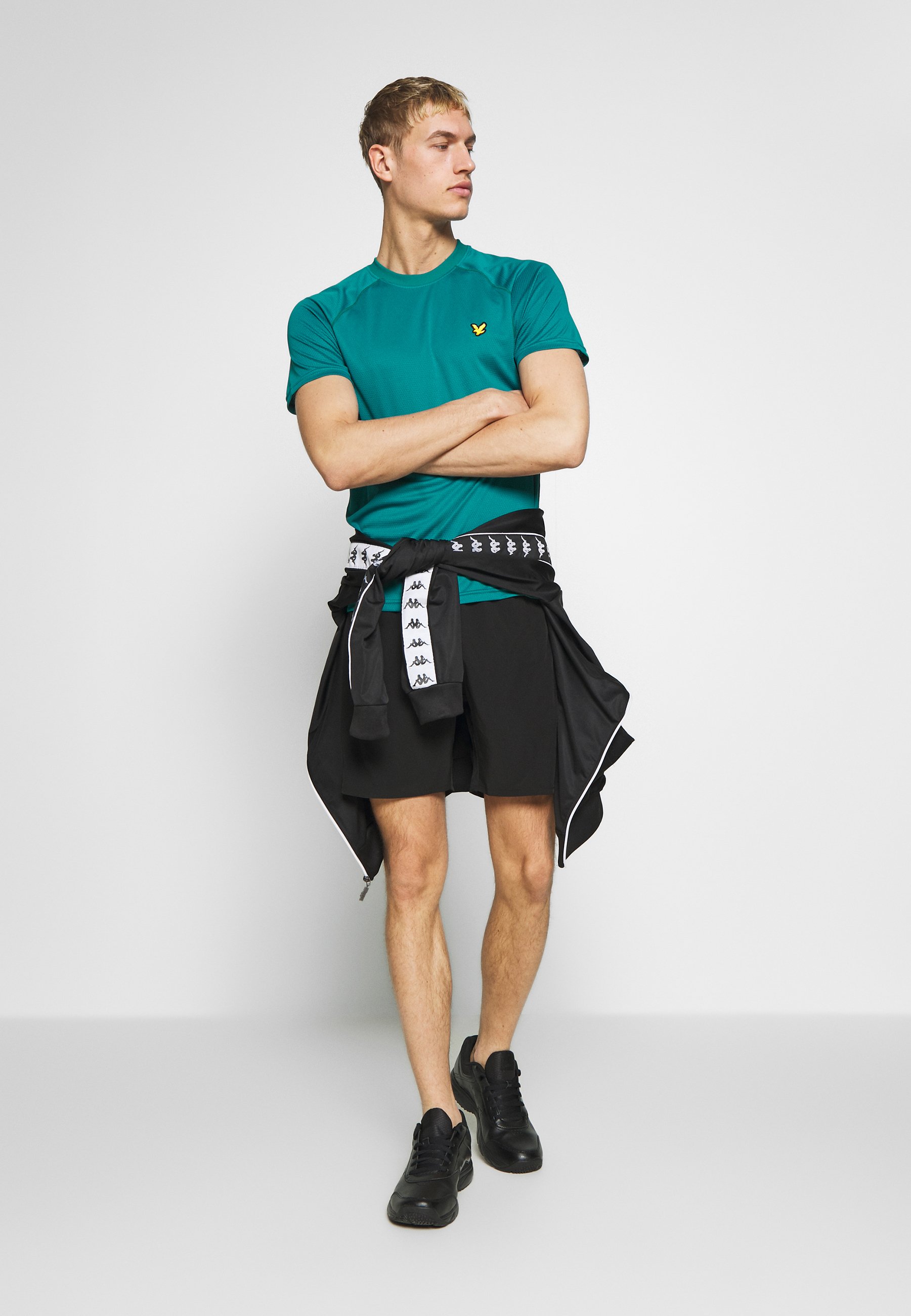 Lyle & Scott CORE RAGLAN T shirts teal green Zalando.no Lyle & Scott CORE RAGLAN - T-shirts - teal green