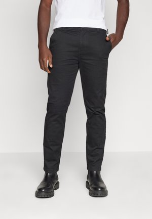 SLHSLIM NEW MILES - X16087663