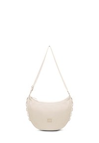 Borsa a spalla beige con forma curva, realizzata in materiale liscio. Presenta una singola tracolla e accenti decorativi sui lati.