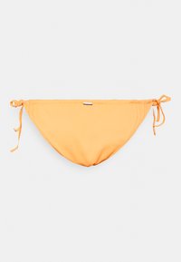 Parte de baixo de biquíni laranja com textura canelada, apresentando laços ajustáveis de cada lado e uma leve curvatura na borda inferior.