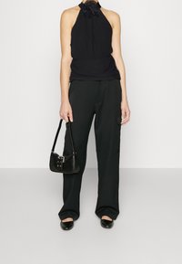 Vero Moda Blus - black