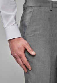 Next SUIT TROUSERS REGULAR FIT - Pantaloni eleganti - grey