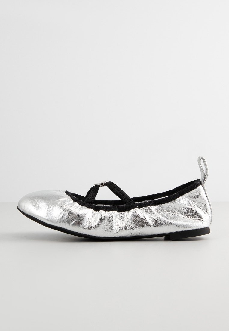 TORY BURCH Ballerina’s meerkleurig