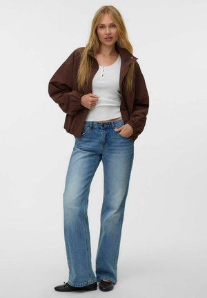 Vero Moda, JACKET VMLILJA JACKET - Kevyt takki - chestnut