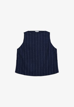 Top senza maniche blu navy con righe verticali bianche e scollatura rotonda, posato su uno sfondo bianco.