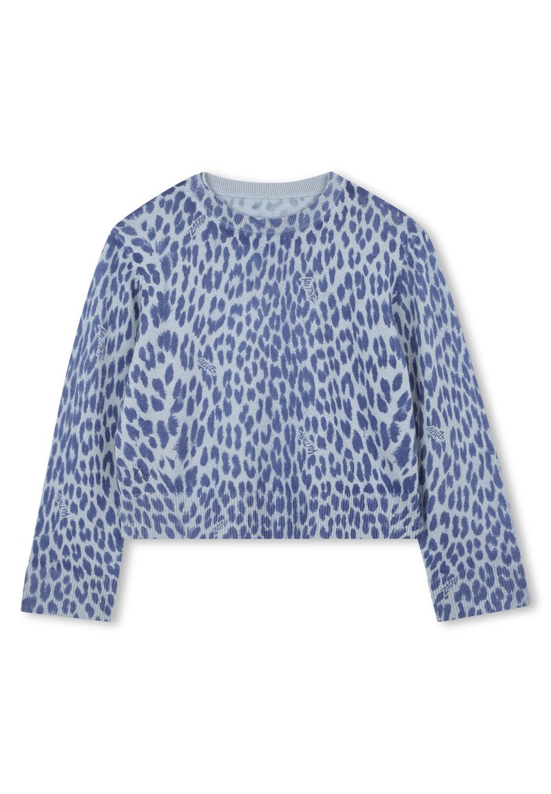 Un pull court bleu clair avec un imprimé léopard dans des teintes de bleu foncé, doté de manches longues et d'un col et d'un ourlet côtelés.