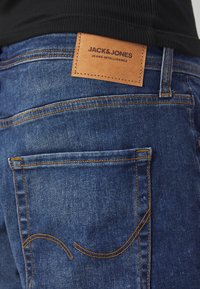Jack & Jones Shorts di jeans - light-blue denim