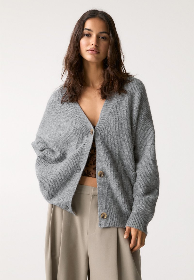 PULL&BEAR PURL BUTTONED - Kofta - light grey
