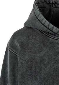 Thumbnail Image 7