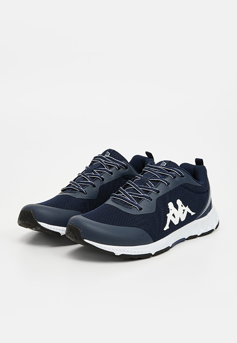 Sneaker low