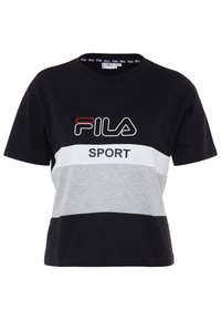 Černé, šedé a bílé bavlněné tričko s horizontálními barevnými bloky, kulatým výstřihem a logem "FILA SPORT" v červené a bílé barvě.
