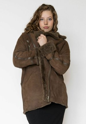 HANA SHEARLING - Wintermantel - brown