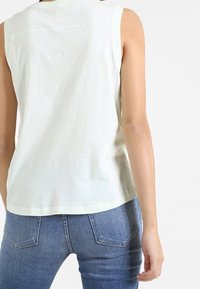 Vans Top - green