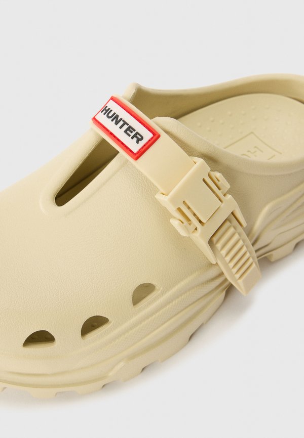 BALTIC MOULDED UNISEX - Mules - gravel3