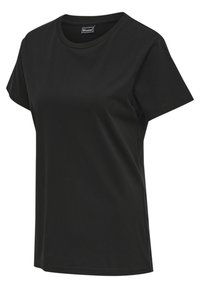 Sort kortærmet t-shirt lavet af bomuld. Har en rund hals og en afslappet pasform med syninger langs kanten og ærmerne.