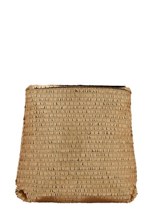 Clutches - gold coloured