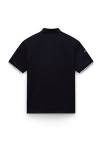 Polo shirt nero a maniche corte con colletto classico, trama liscia e bordo a contrasto discreto sulle maniche. Nessun logo o motivo visibile.