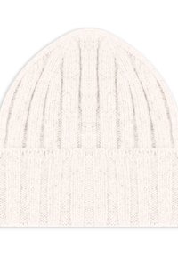 Lichtgrijze gebreide beanie met een geribbelde textuur, ronde bovenkant en een omgeslagen rand. Gemaakt van zachte stof voor warmte en comfort.