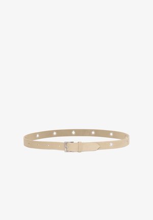 Cintura in suede beige con ritagli circolari lungo tutta la lunghezza e una fibbia in metallo argentato per la chiusura. Design semplice ed elegante.