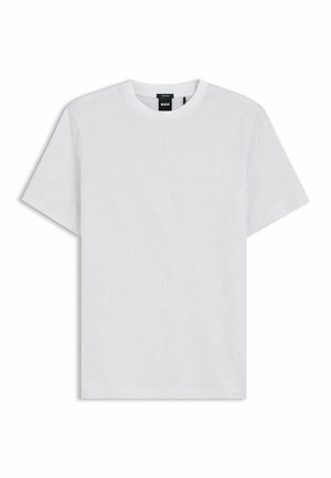 T-shirt blanc à manches courtes avec des motifs animaux abstraits embossés subtils et une étiquette de marque BOSS noire à l'intérieur du col.