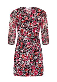 Robe florale avec manches transparentes trois-quarts ; base noire avec motifs de fleurs rouges et blanches ; col en V ; silhouette ajustée.