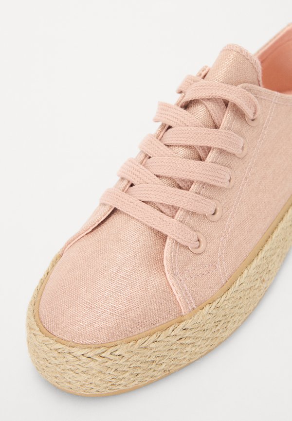 Casual lace-ups - metallic rose3