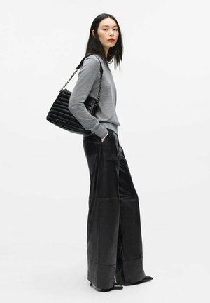 KARL LAGERFELD, KARL LAGERFELD HOBO K/ESSENTIAL PLIE - Handbag - black-gunmetal