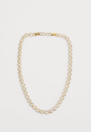 Kultaketju, jossa on pyöreitä kirkas kiteitä asetettu pyöreisiin kehyksiin, varustettuna turvallisella sulkimella ja sileällä pinnalla.